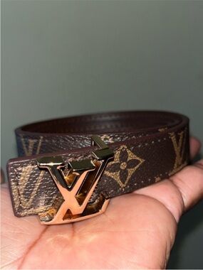 Cute fashion Women’s Brown Monogram Belt with Gold fashion Buckle